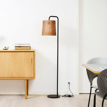Load image for gallery viewLampe i træ WOOD NINE – Birch wheat brown